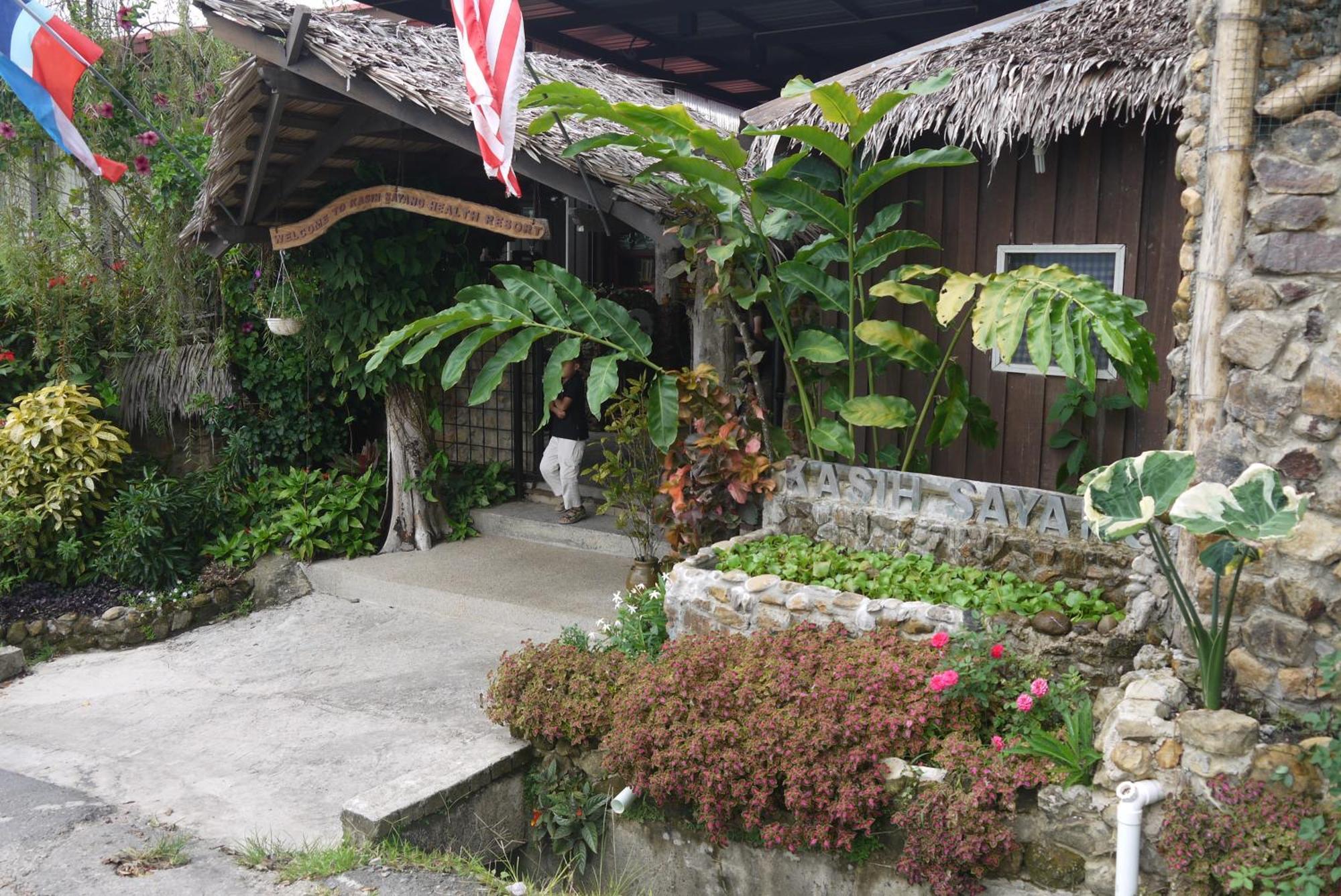 Kasih Sayang Hill Resort Kota Kinabalu Exterior foto