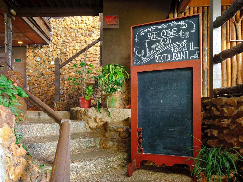 Kasih Sayang Hill Resort Kota Kinabalu Exterior foto